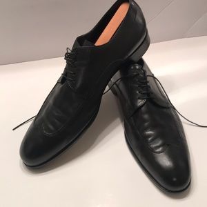 Hugo Boss Black Leather Wing Tips made in Italy